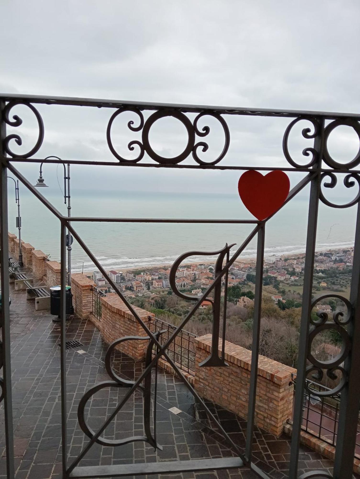 Anpemo Casa Vacanze Silvi Paese Extérieur photo